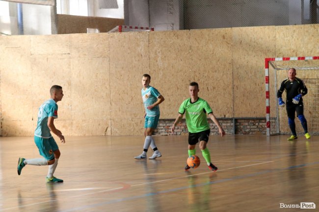 Збірна «Кромберга» готується перемагати на Чемпіонаті Волині з футзалу*