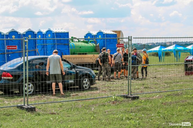 У Луцьку кипить підготовка до «Бандерштату». ФОТОРЕПОРТАЖ