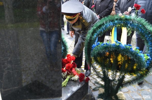 30-та річниця Чорнобильської катастрофи: лучани вшанували пам'ять загиблих. ФОТО