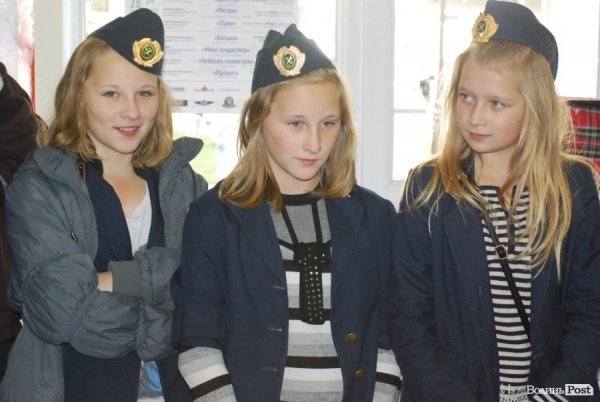 У Луцьку показали, як зробити спектакль «голими руками». ФОТО