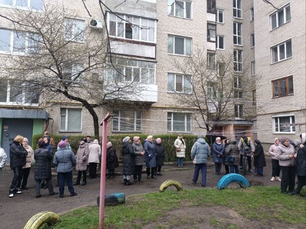 У Луцьку протестують проти перейменування вулиці на честь полеглого Героя