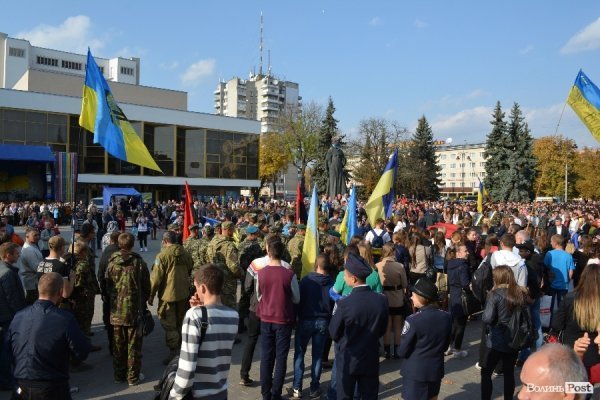 Марш героїв у Луцьку. ФОТО. ВІДЕО