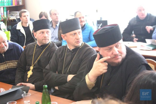 Церковний конфлікт УПЦ (МП) і ПЦУ: кому віддали храм у Сусвалі. ФОТО