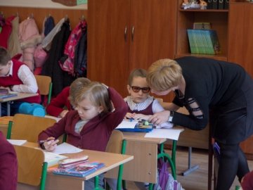 У школі під Луцьком відкрили інклюзивні класи. ВІДЕО