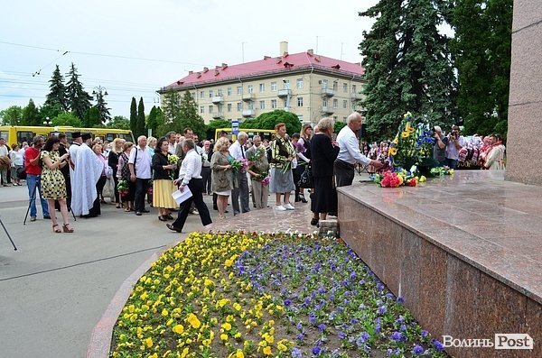 У Луцьку вшанували Шевченка. ФОТО