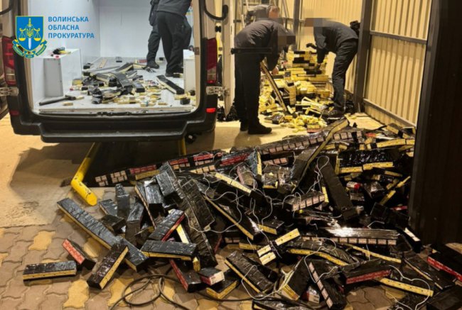 На Волині ліквідували канал контрабанди сигарет