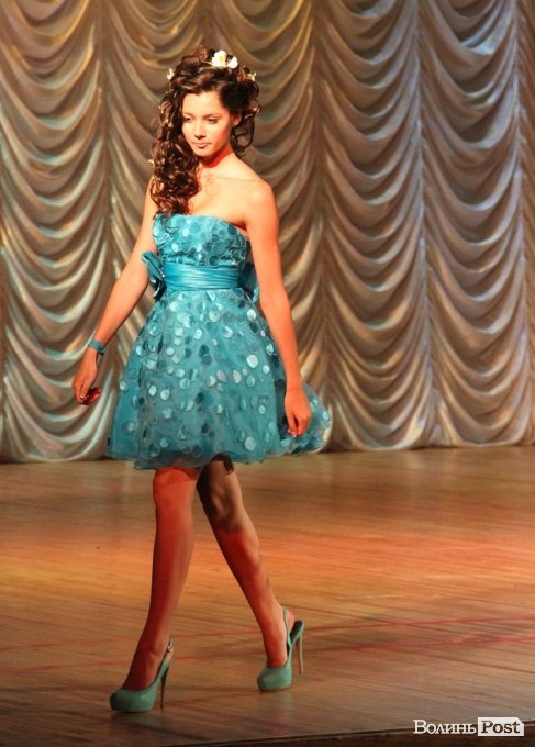 Луцьк відгуляв шкільні випускні. ФОТО