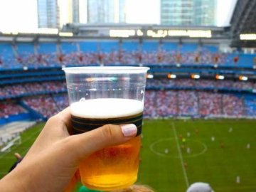 У Луцьку заборонили продаж алкоголю біля «Авангарду»