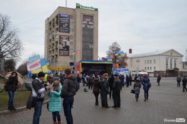 П'ятий день Нового Майдану у Луцьку. ФОТО
