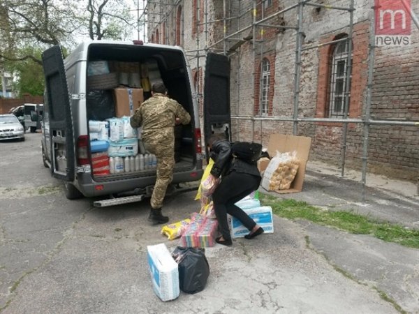 Митрополит Луцький повіз на Схід гуманітарну допомогу. ФОТО