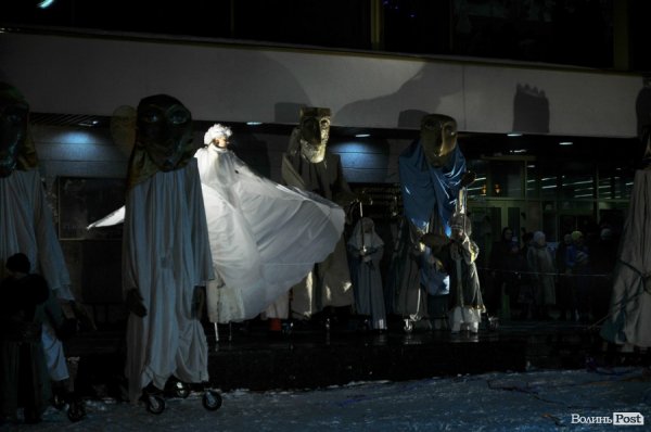 «Різдво у Луцьку»: вражаюче театральне дійство від гостей зі Львова