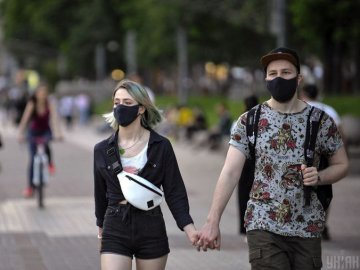 В Україні може з'явитися новий вид COVID-19, який вражає молодих людей