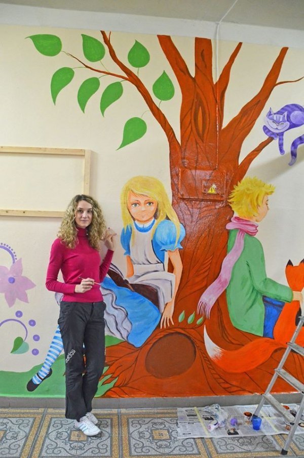 Ковельську дитячу поліклініку розмалювали