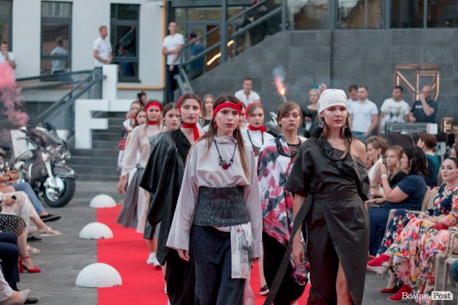 Гурт «СКАЙ», байкери та неймовірні колекції одягу: чим вражав другий день  «Lutsk Fashion Weekend»