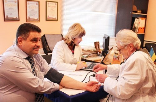 Головний міліціонер Волині поділився кров'ю. ФОТО