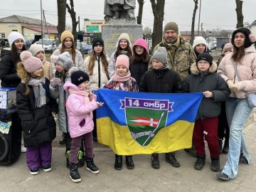 На Волині дитячий волонтерський батальйон «Бандерівці» зібрав мільйон гривень. ВІДЕО
