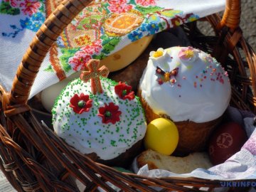 Предстоятелі церков привітали українців зі святом Великодня