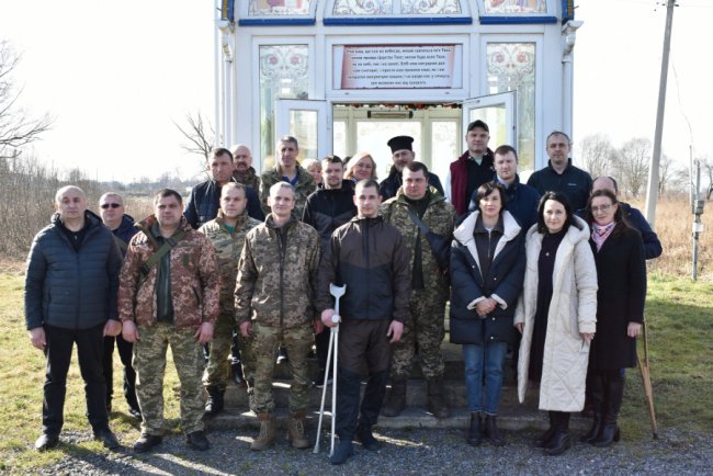 Для воїнів, які проходять реабілітацію, влаштували екскурсію Луцьком