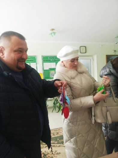 У Підгайцях провели благодійний ярмарок у підтримку акції «Тепла іграшка надії». ФОТО