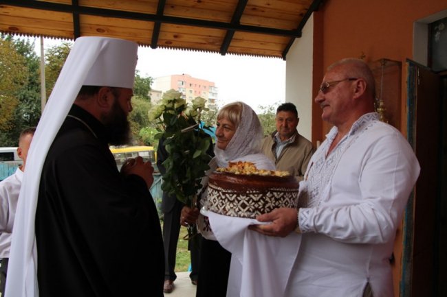 Владика Михаїл очолив святкову службу в луцькому храмі. ФОТО