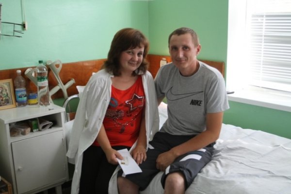 Помічники Сергія Мартиняка відвідали поранених у військових госпіталях Луцька та Львова*