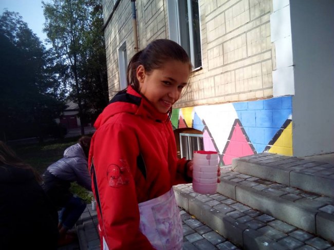 У Володимирі діти розмалювали художню школу. ФОТО