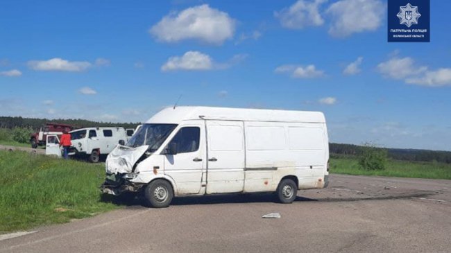 На волинській трасі зіткнулися дві автівки