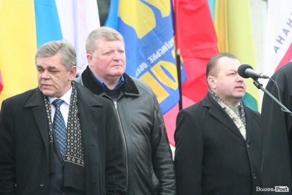 «Вставай, Україно» у Луцьку: обличчя протесту. ФОТО