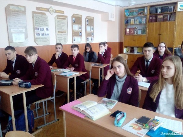 Луцький депутат провів відкритий урок у школі