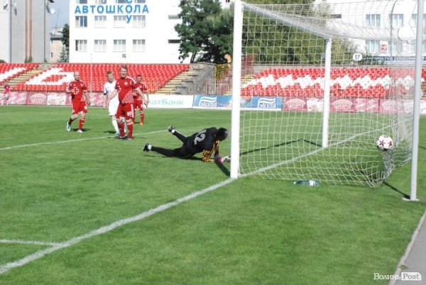 Матч поколінь в Луцьку: ветерани «Волині» проти сучасників. ФОТО