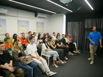 Дія.Бізнес у Луцьку: архітектор Левко Давидюк розповів, як створити інтер’єр, що зароблятиме гроші. ВІДЕО