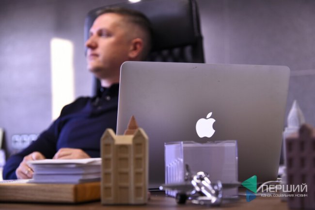 Про «хмарочос» у Луцьку, офісний центр і квартири у лізинг. Розмова з Андрієм Разумовським*