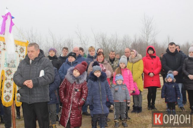 У селі Любомльського району вперше організували водохресні купання.  ФОТО