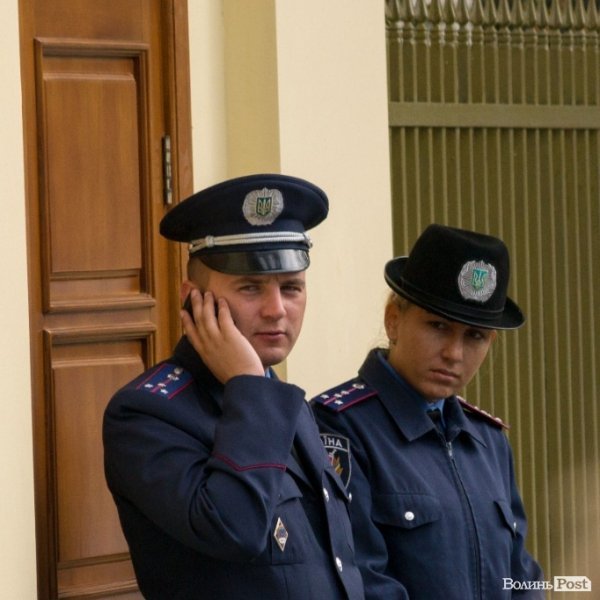 Янукович у Луцьку: засилля міліції і величезні затори. ФОТО