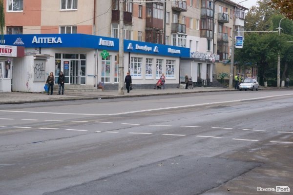 Янукович у Луцьку: засилля міліції і величезні затори. ФОТО