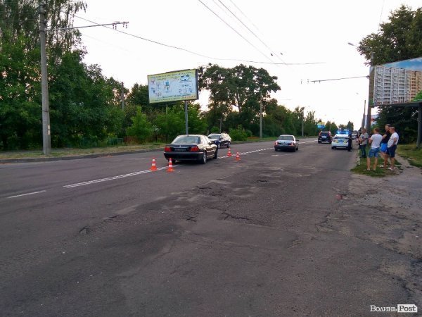 В Луцьку BMW збило велосипедиста. ОНОВЛЕНО