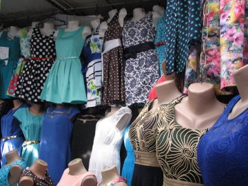 В Україні дозволили відкрити непродовольчі ринки