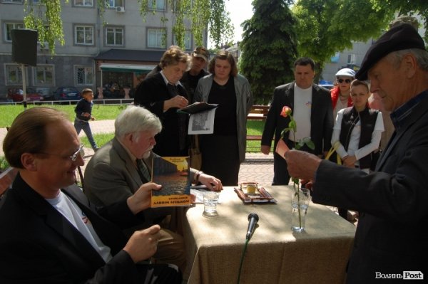 Неформальні екскурсії, музичні вулиці, історія просто неба: Луцьк заманює туристів