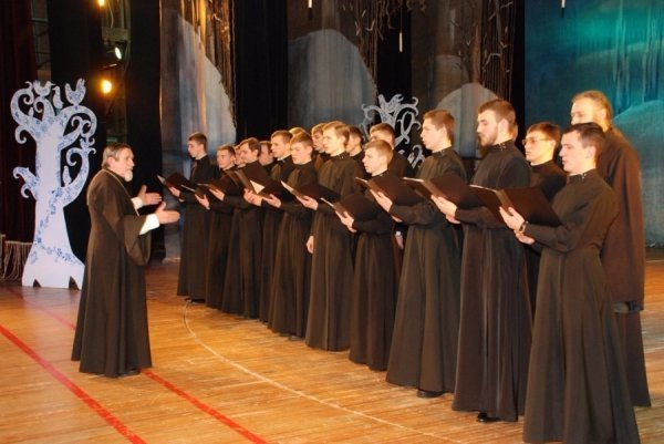 250 тисяч гривень зібрали в Луцьку на благодійному концерті. ФОТО