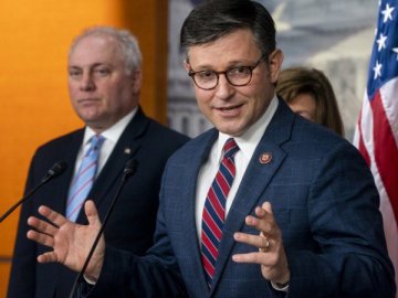 Палата представників США пішла на канікули, допомога для України знову відкладається