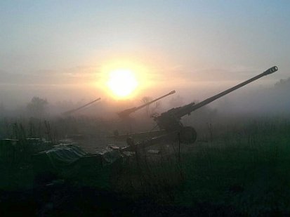 Луценко гордиться, що його син був в зоні АТО «без охорони і привілеїв». ФОТО