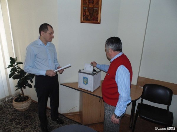 Звільнили секретаря Луцькради. ФОТО