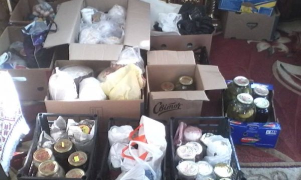 На Волині парафіяни зібрали передачу для бійців АТО. ФОТО