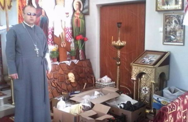 На Волині парафіяни зібрали передачу для бійців АТО. ФОТО