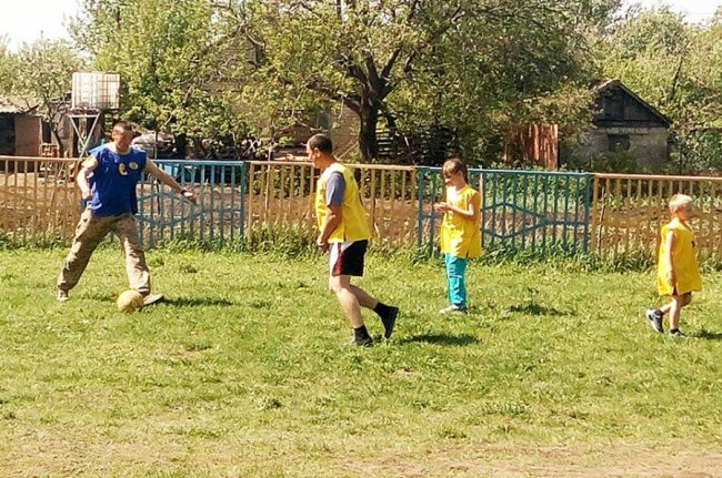 Волиняни організували День Матері на прифронтовій Луганщині. ФОТО