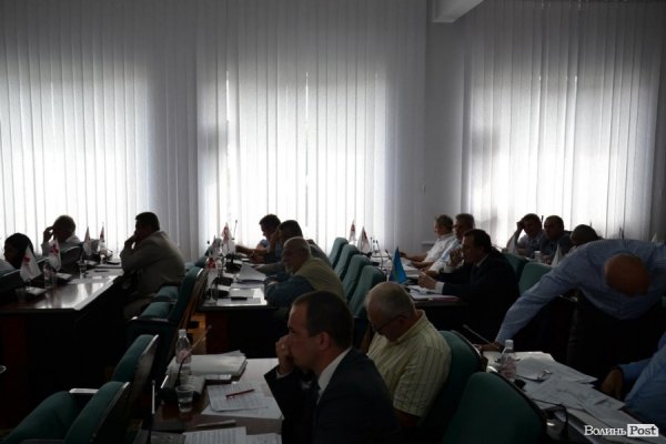 Як у Луцькій міськраді «ділять» землю. ФОТО