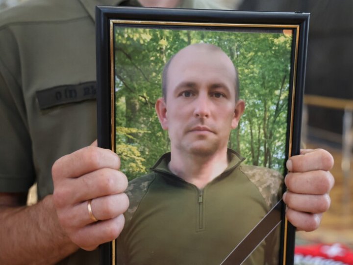 У Луцьку попрощалися з Героєм Олександром Лебедевичем