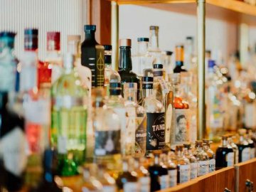 Алкоголь шкодить навіть в малих дозах: результати нового дослідження