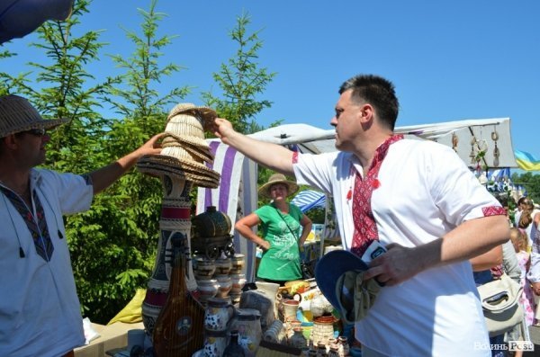 Козаки, молитва, шашлики: річниця битви під Берестечком. ФОТО. ВІДЕО