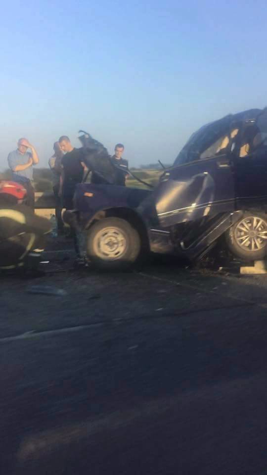 Жахлива аварія на Львівщині: легковик зім’яло до невпізнання